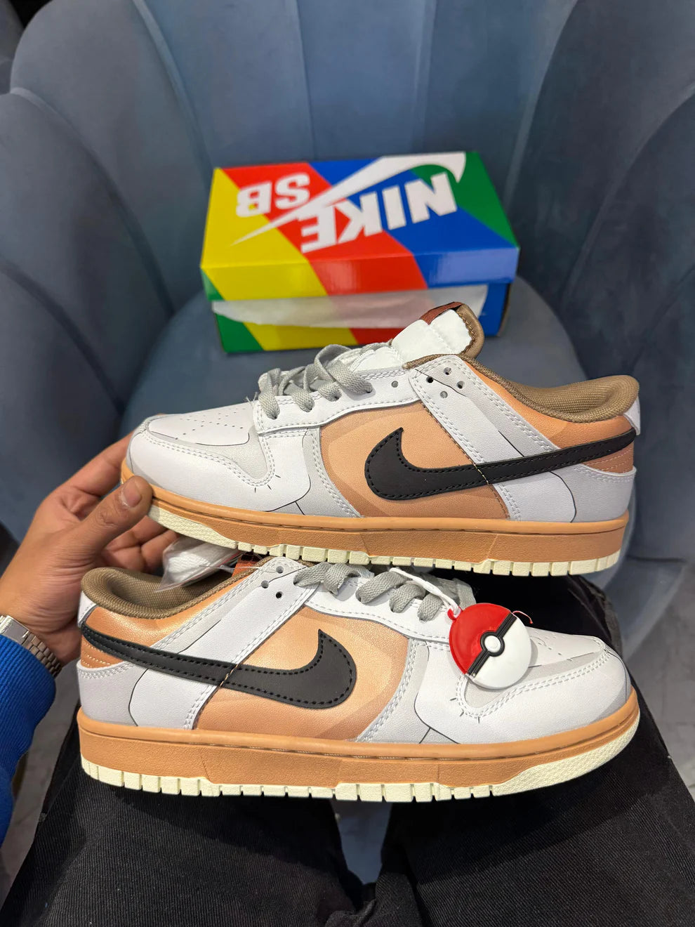 NIKE ''SB POKEMON ARSHAMS''