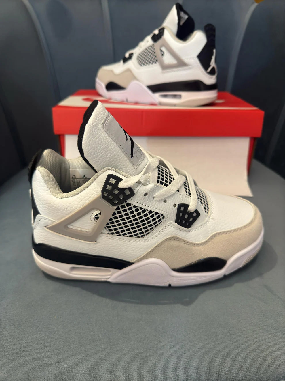 JORDAN 4 ''MILITARY BLACK''