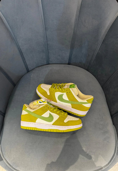 NIKE '' SB GREEN APPLE''