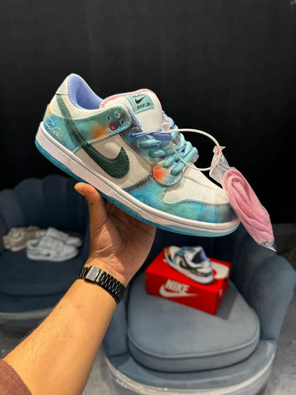 NIKE “SB DUNK FUTURA LABORATORIES”
