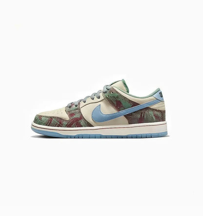 NIKE “SB DUNK CRENSHOWS SKATE CLUB”
