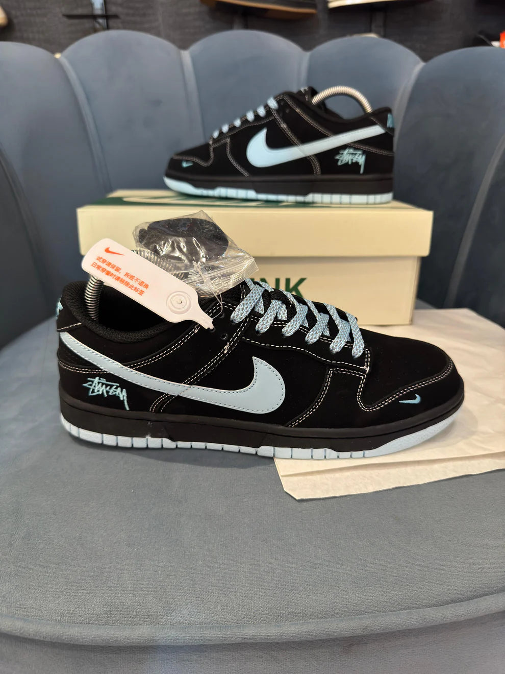 NIKE SB DUNK STUSSY BLACK WHITE
