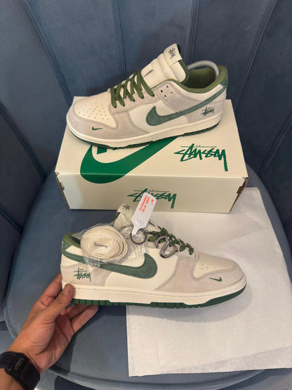 NIKE ''SB DUNK STUSSY GREEN S''
