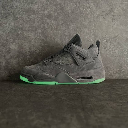 AIR JORDAN 4 RETRO X KAWS 'COOL GREY' Glow in Dark