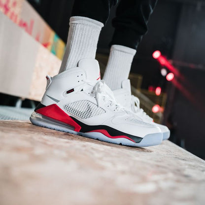 Nike Air Jordan Mars 270 ‘Fire Red’⠀⠀⠀⠀⠀⠀⠀⠀⠀⠀⠀⠀⠀⠀⠀⠀