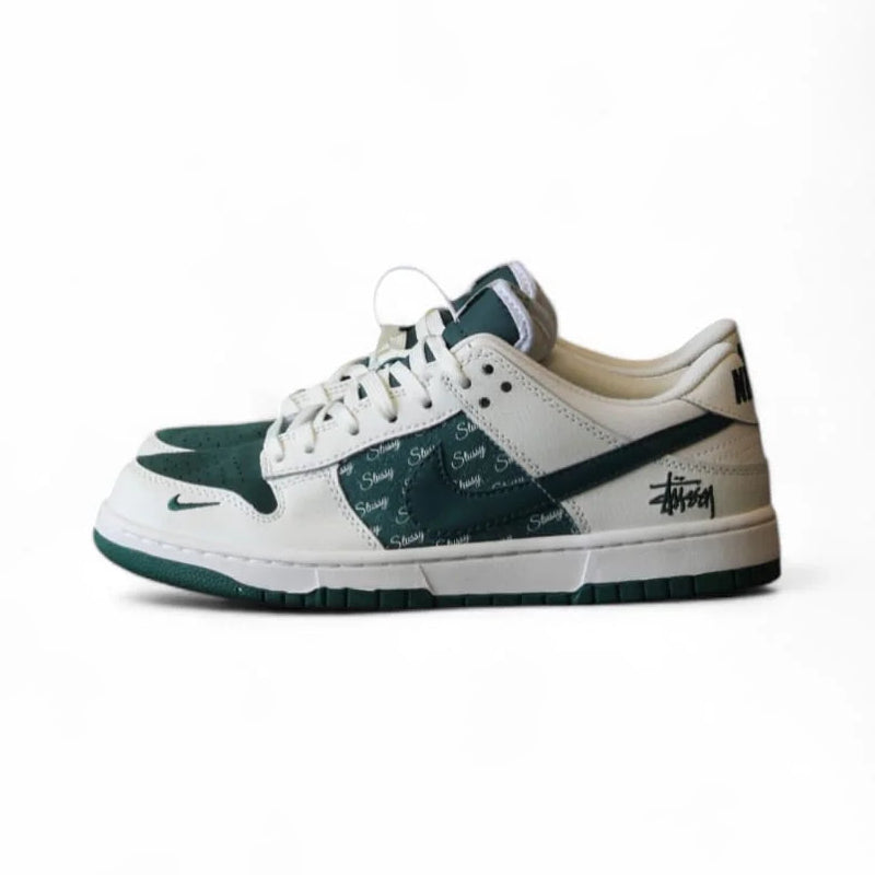 NIKE SB DUNK STUSSY WHITE DARK GREEN 2025