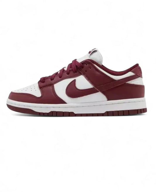 NIKE '' SB DUNK BEETROOT WINE ''