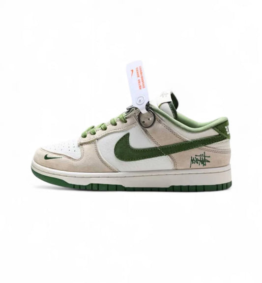 NIKE ''SB DUNK STUSSY GREEN S''