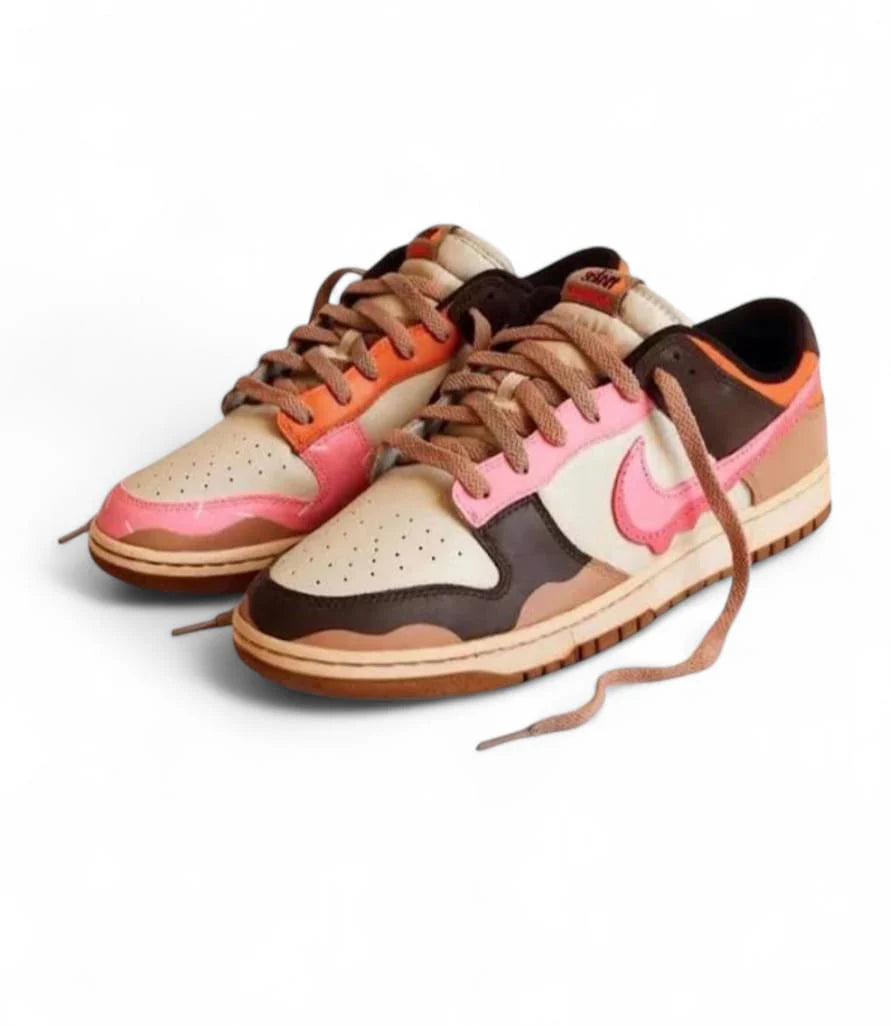 NIKE''SB DUNK WHAT THE DUNKIN DONUT''